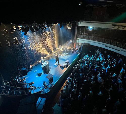 楽曲の世界観で音楽好きを魅了する音楽ユニット・cadodeがワンマンライブ『”浮遊バグ” 』無事終演！ライブを振り返っての想いを語る！